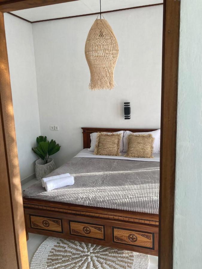 Villa Iris Homestay 울루와뚜 외부 사진